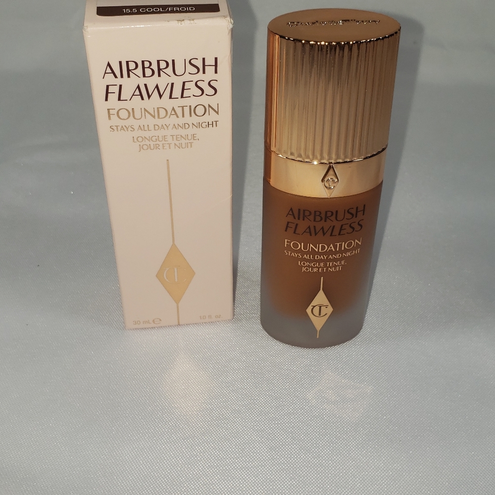 Charlotte Tilbury Airbrush Flawless Foundation 15.5 Cool 1.0 fl oz